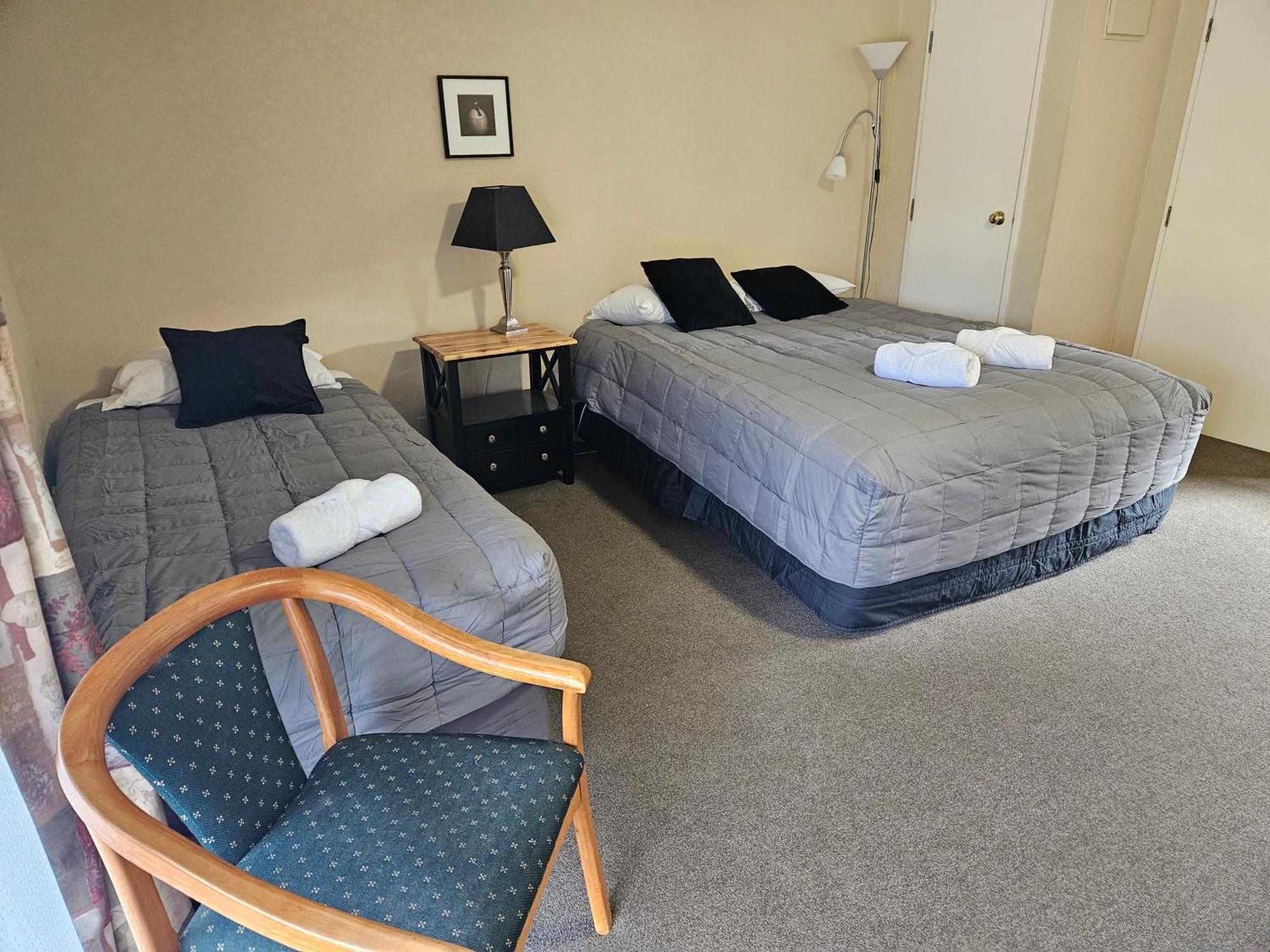 Kiwi Park Motels Murchison Exterior foto