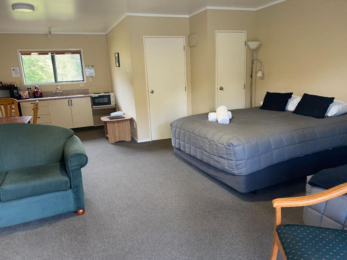 Kiwi Park Motels Murchison Exterior foto