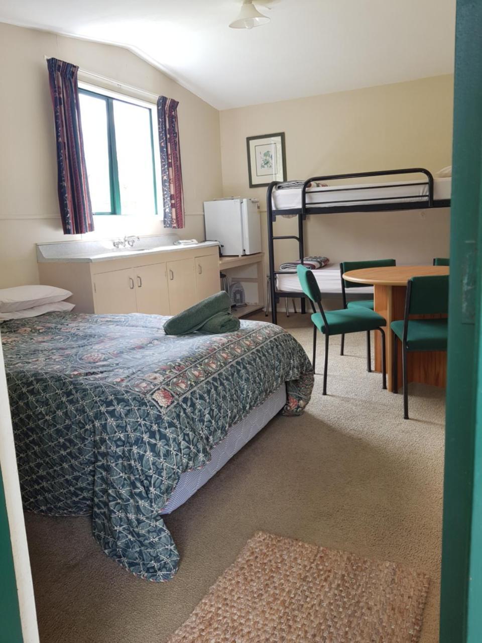 Kiwi Park Motels Murchison Exterior foto